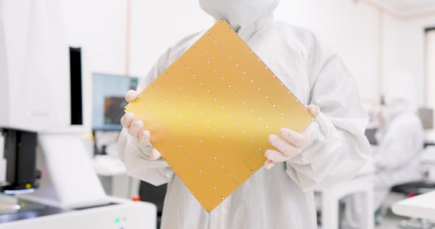 Cerebras Intros 3rd Gen Wafer-Scale Chip For AI: 57x Larger Than Largest GPU, 900K Cores, 4 Trillion Transistors