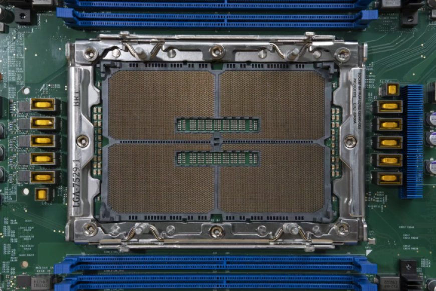 Intel’s Super-Massive LGA 7529 Socket Pictured, Ready For Next-Gen Xeon CPUs With Up To 132-Core P-Cores & 512 E-Cores