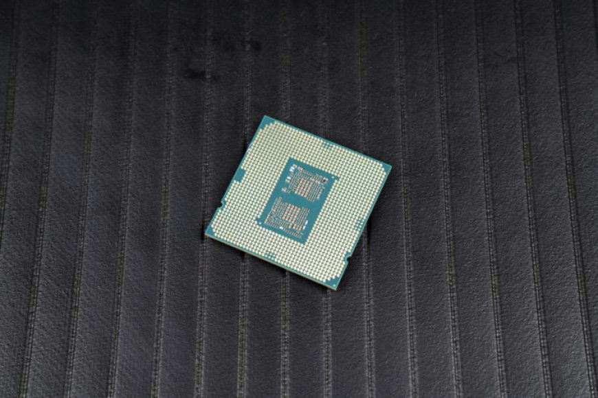 Intel’s 10th Gen Comet Lake-S Core i7-10700, Core i5-10600K, Core i5-10500 & Core i5-10400 Desktop CPUs Benchmarks Leaked