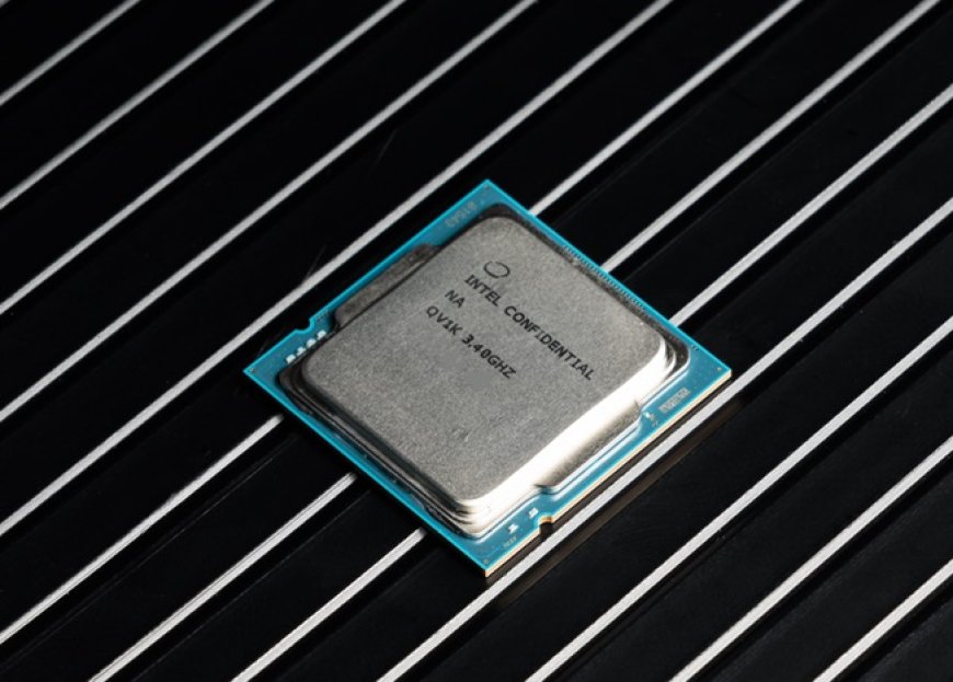 Intel Core i9-11900K Flagship Rocket Lake Desktop CPU Benchmarks Leak, Up To 5.3 GHz Clocks For A Very Power Hungry & Hot Chip