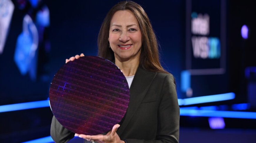 Intel Confirms Sapphire Rapids Xeon CPUs Have Been Delayed Once Again, Volume Ramp Pushed Back To Late 2022