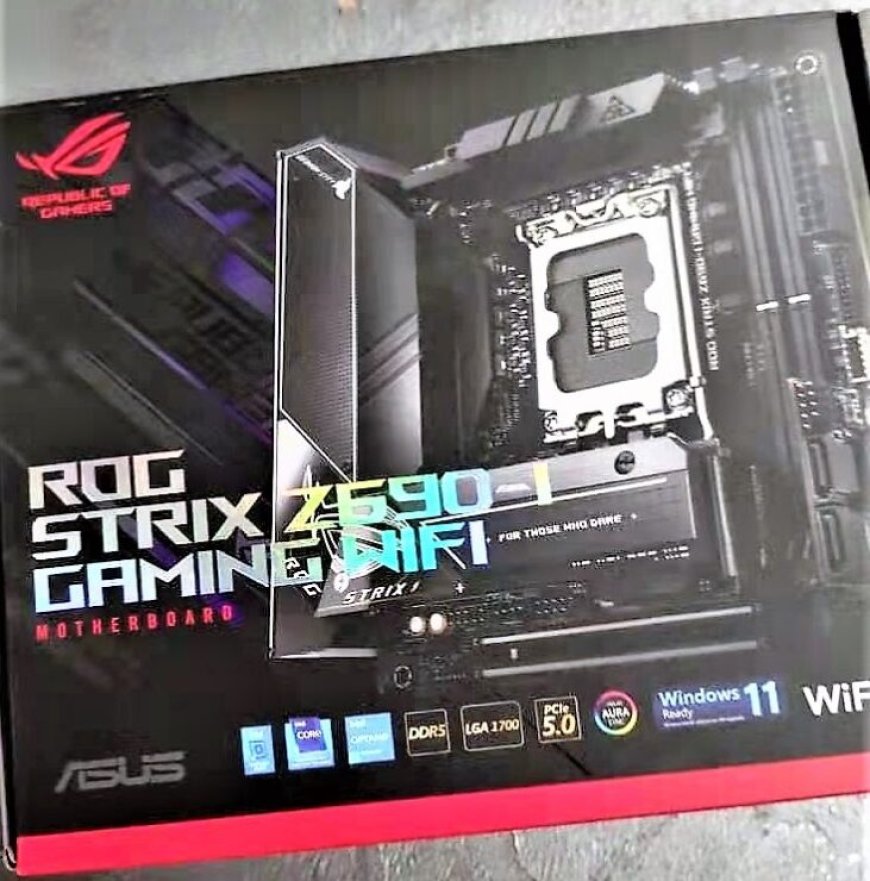 ASUS ROG STRIX Z690I Gaming WiFi Motherboard Packaging Pictured, SFF ITX Design For Intel’s Alder Lake CPUs