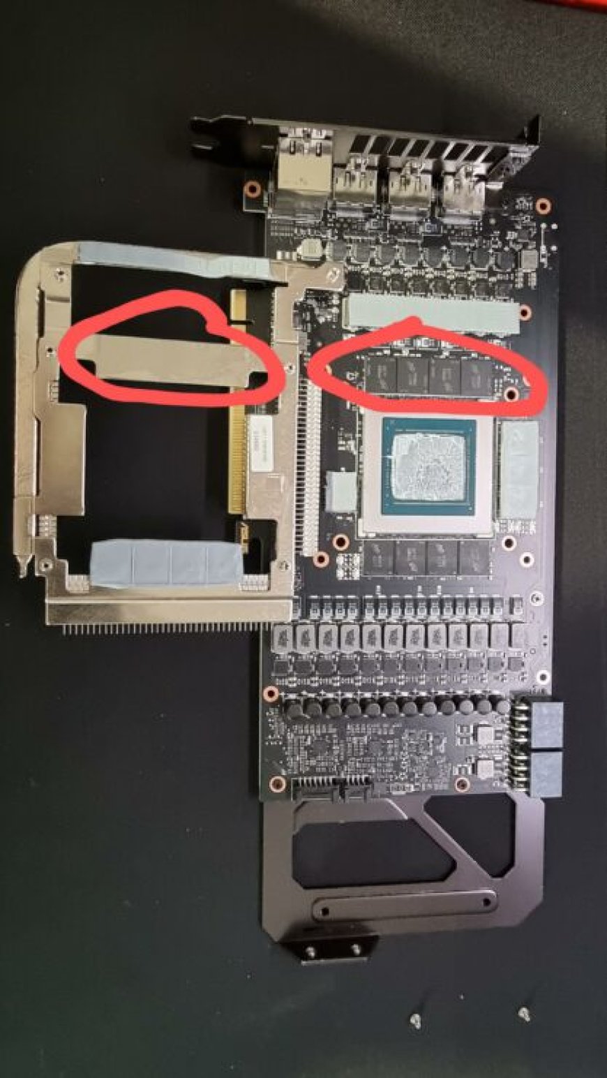 GDDR6X Thermal Pad Found Missing on ASUS GeForce RTX 3080 Ti TUF OC Graphics Card