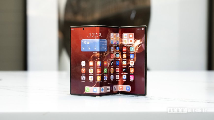 We checked out the world’s first triple-screen foldable, and it’s bonkers